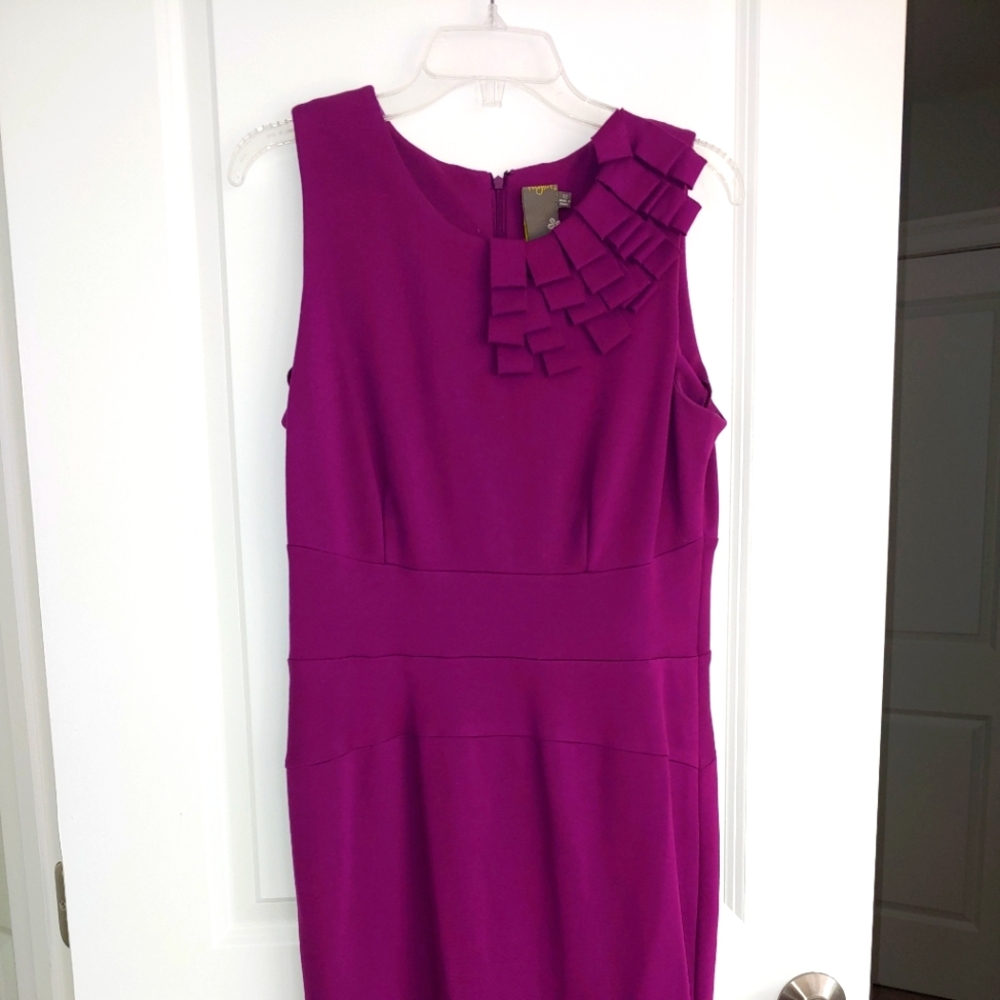 Taylor sleeveless purple dress, size 12